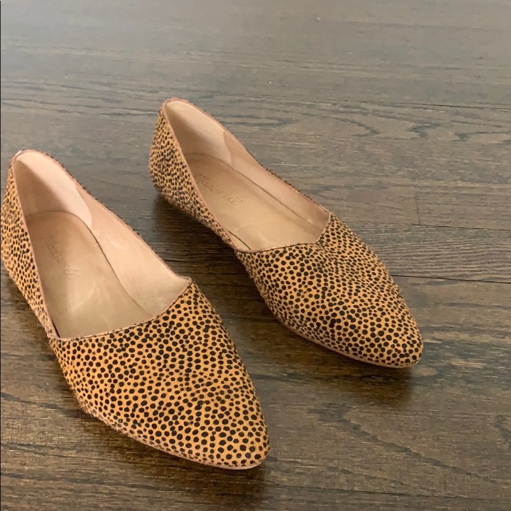 Madewell Flats size 8. Purchased too small.